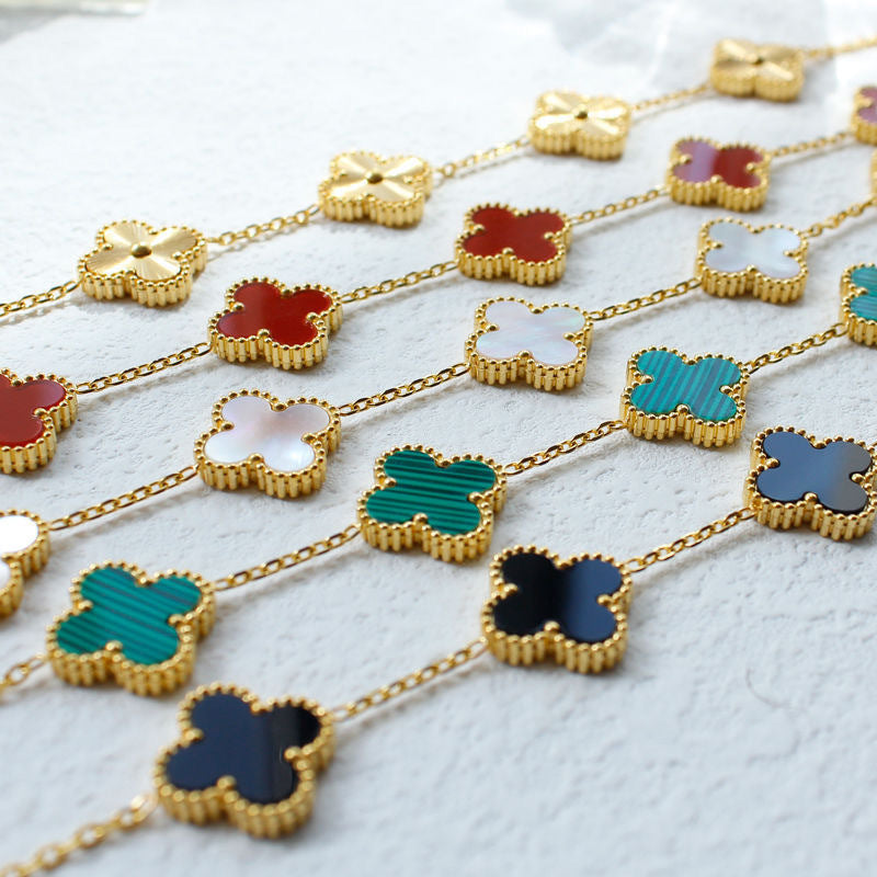 Electroplated 18k gold clover bracelet