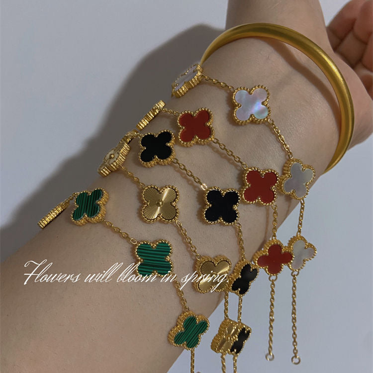 Electroplated 18k gold clover bracelet